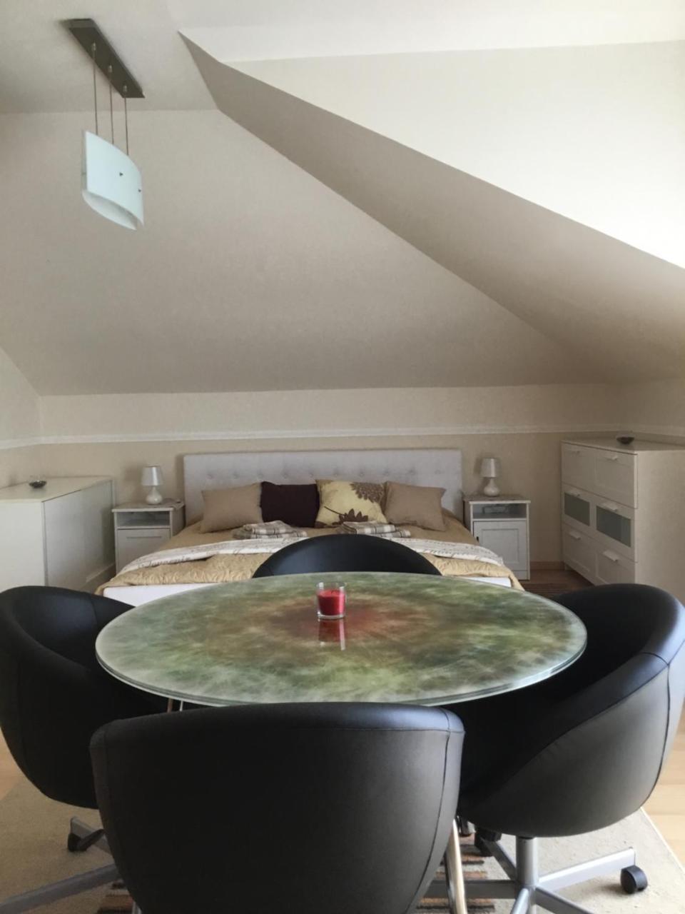 3 Bedroom Private Floor In Luxury Mansion Budapest Exteriör bild